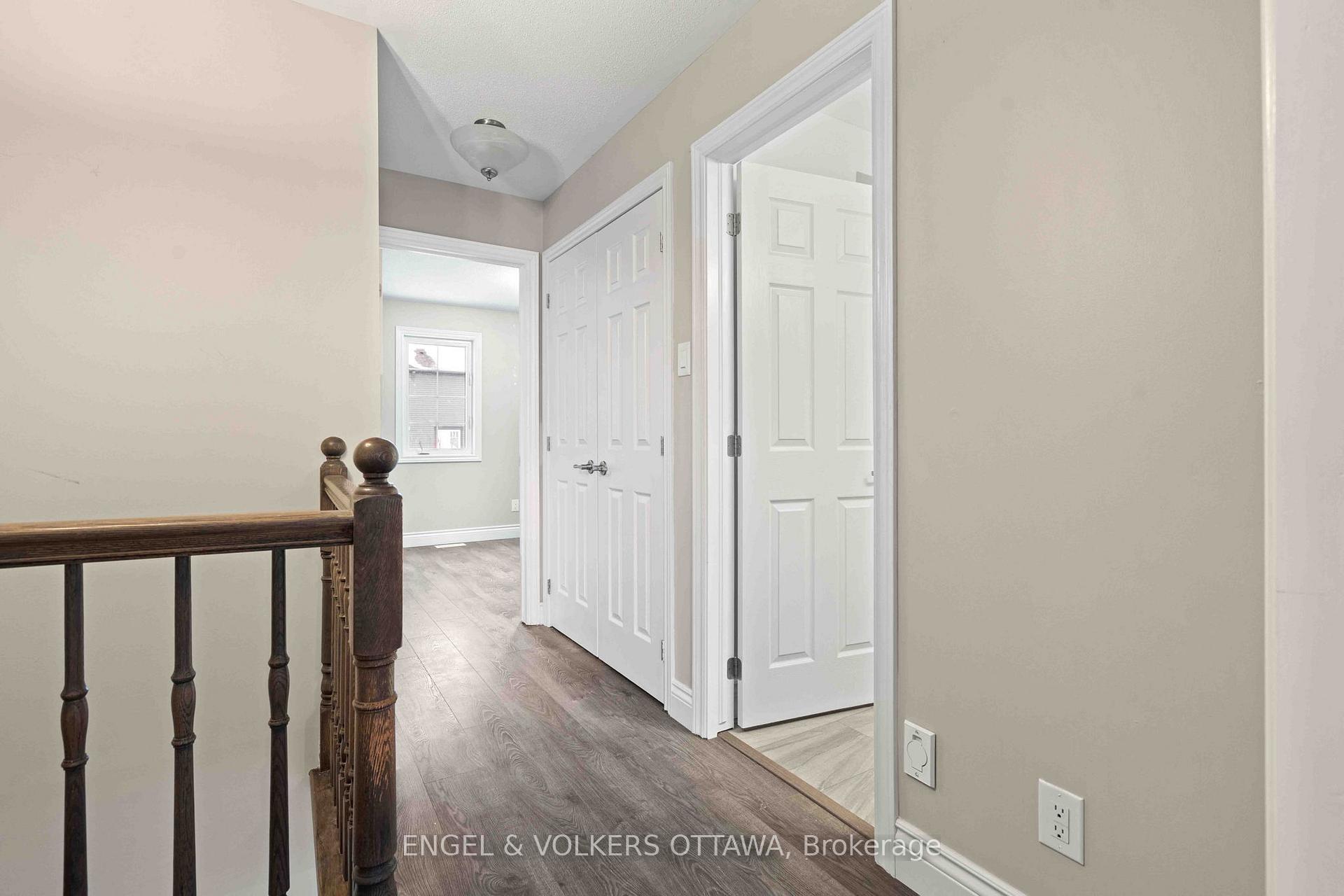 Photo 14 of 536 Broadleaf Street, Ottawa, Avalon West — HOMEH