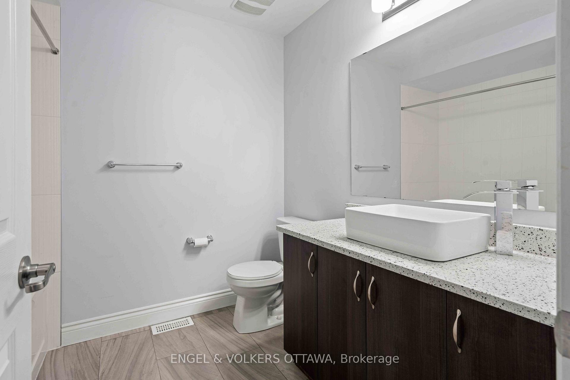 Photo 21 of 536 Broadleaf Street, Ottawa, Avalon West — HOMEH