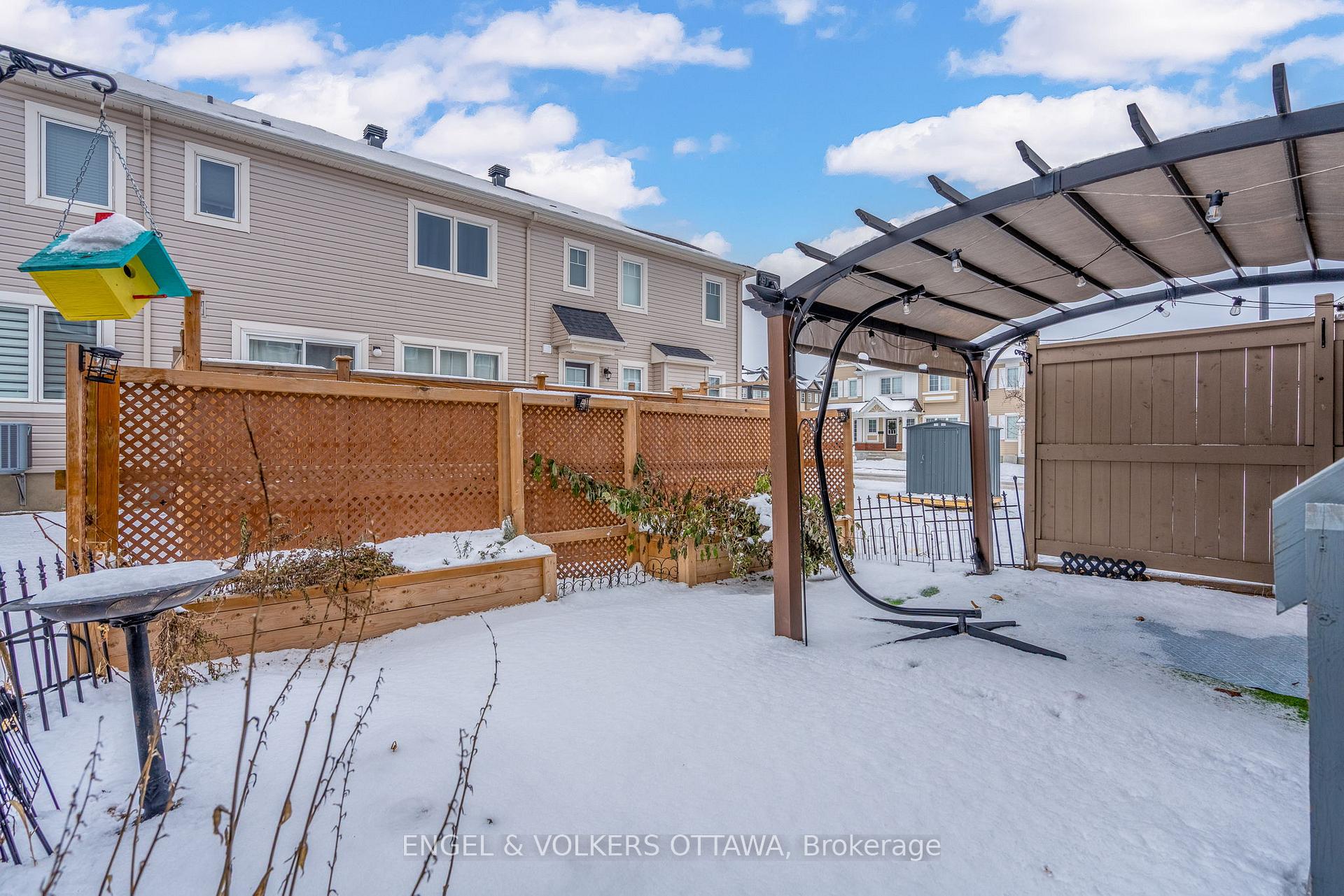 Photo 25 of 536 Broadleaf Street, Ottawa, Avalon West — HOMEH