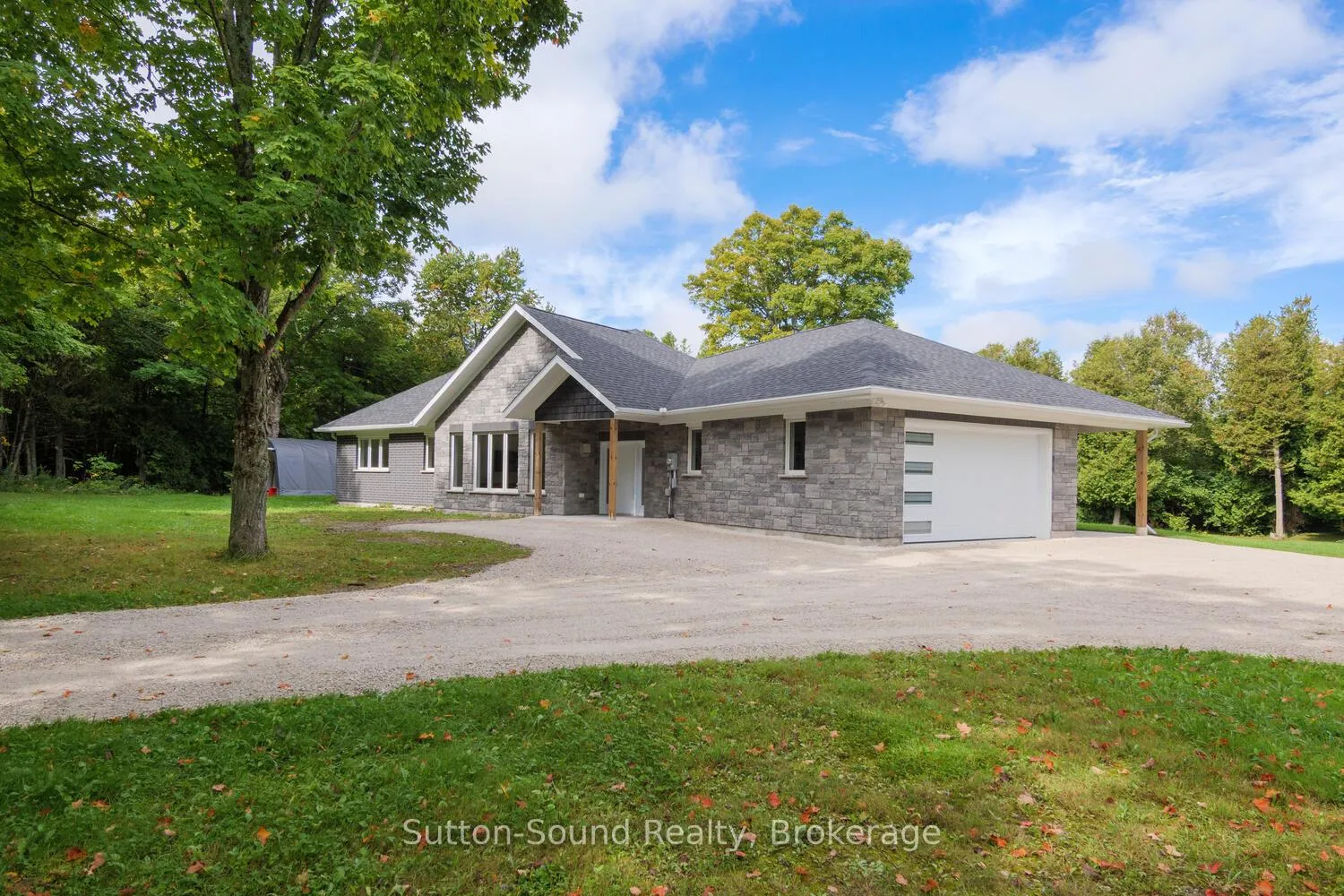 Photo 1 of 293 Everatt Side Road, Northern Bruce Peninsula — HOMEH