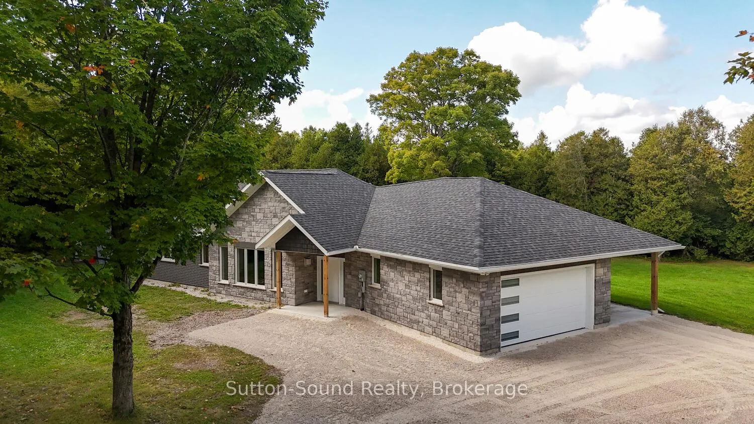 Photo 5 of 293 Everatt Side Road, Northern Bruce Peninsula — HOMEH