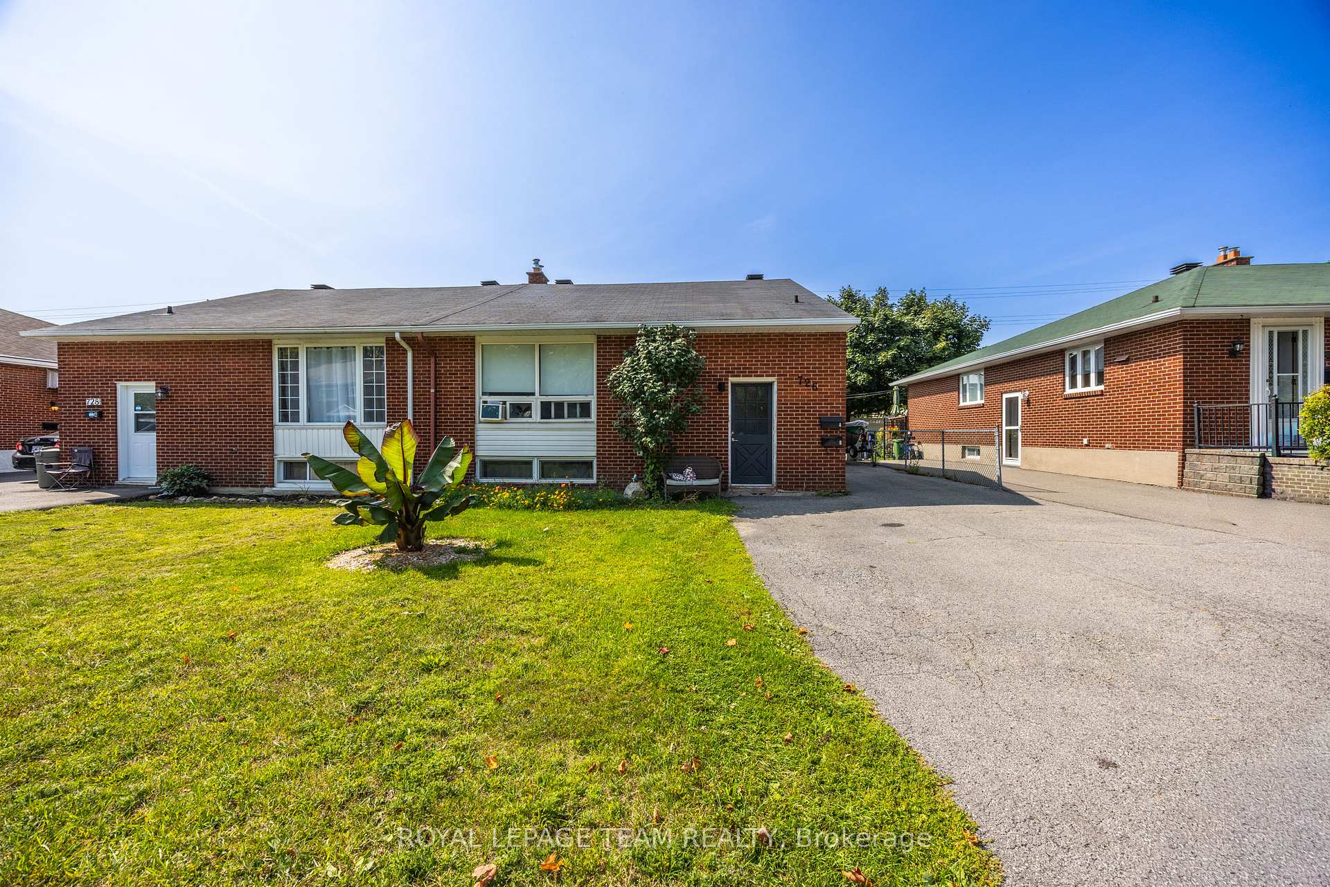 Photo 1 of 726 Cummings Avenue, Ottawa, Castle Heights/Rideau High — HOMEH