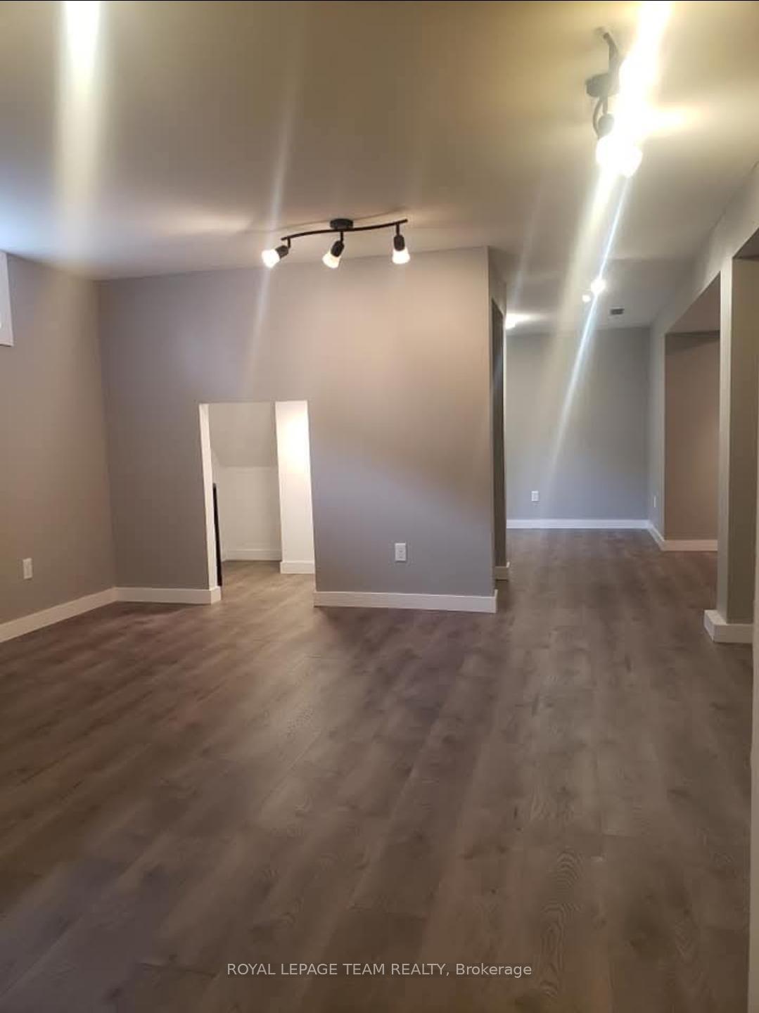 Photo 22 of 726 Cummings Avenue, Ottawa, Castle Heights/Rideau High — HOMEH