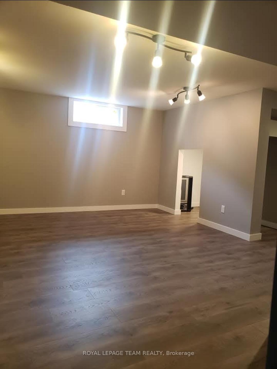 Photo 23 of 726 Cummings Avenue, Ottawa, Castle Heights/Rideau High — HOMEH