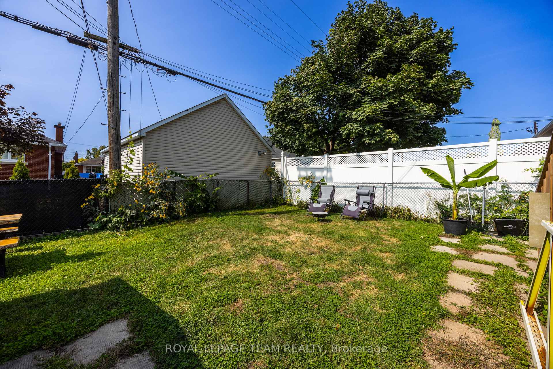Photo 33 of 726 Cummings Avenue, Ottawa, Castle Heights/Rideau High — HOMEH