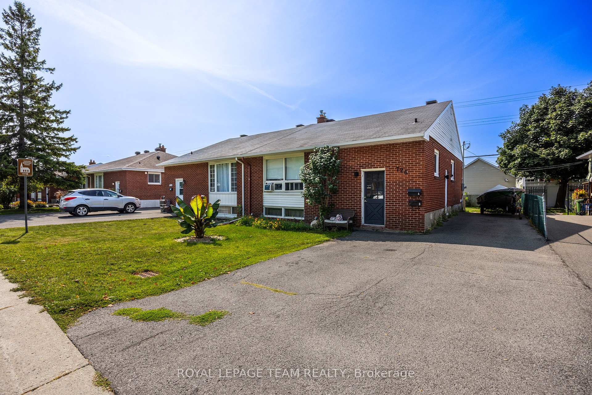Photo 34 of 726 Cummings Avenue, Ottawa, Castle Heights/Rideau High — HOMEH