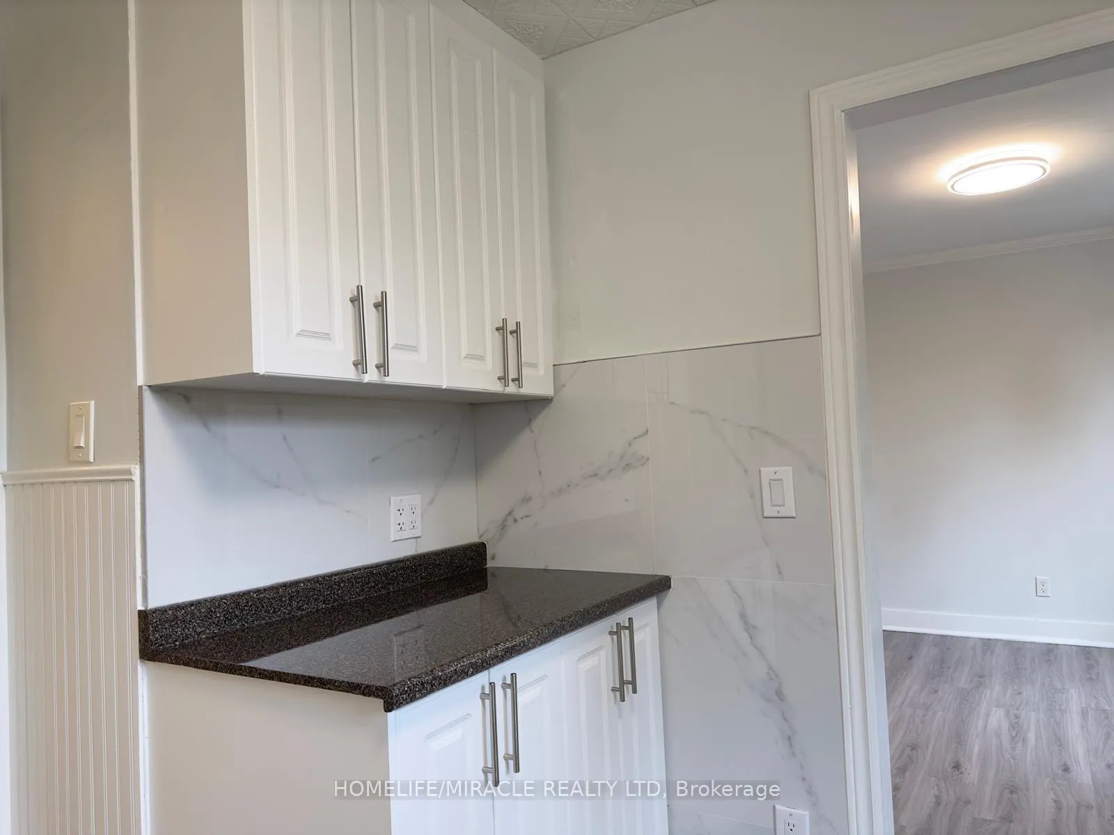 Photo 7 of 5672 Drummond Road, Niagara Falls, Hospital — HOMEH