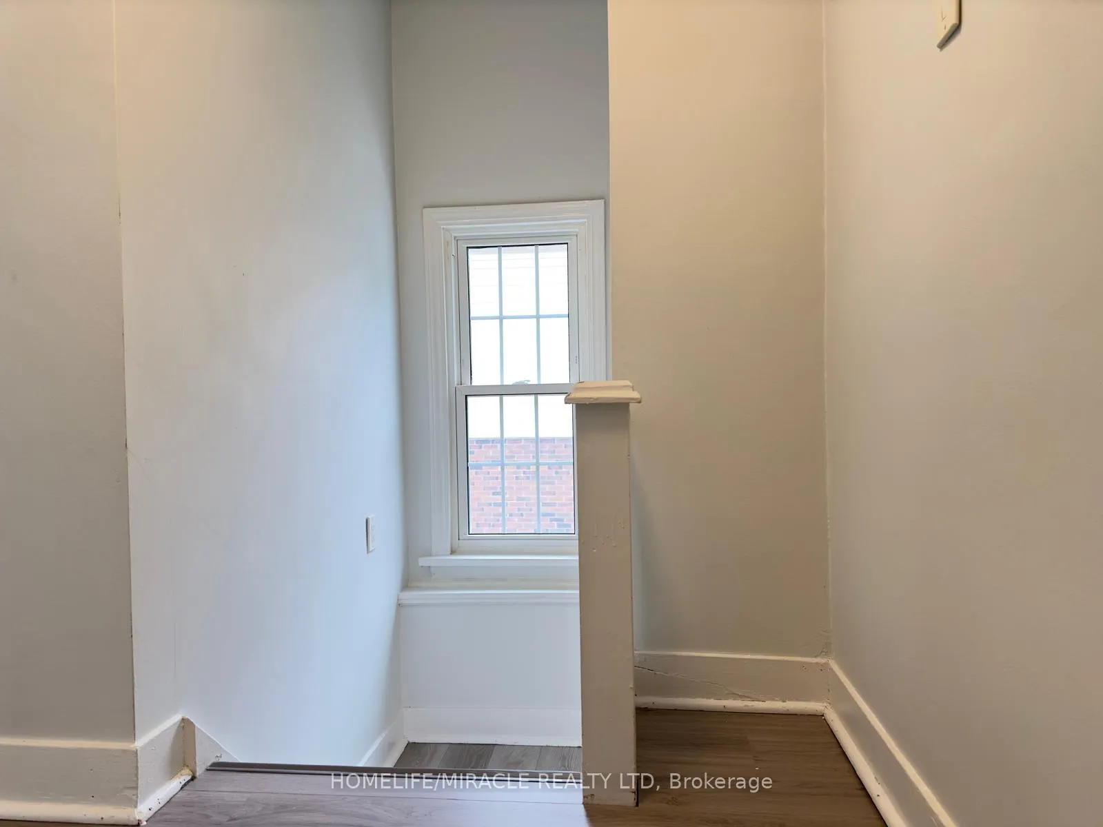 Photo 10 of 5672 Drummond Road, Niagara Falls, Hospital — HOMEH
