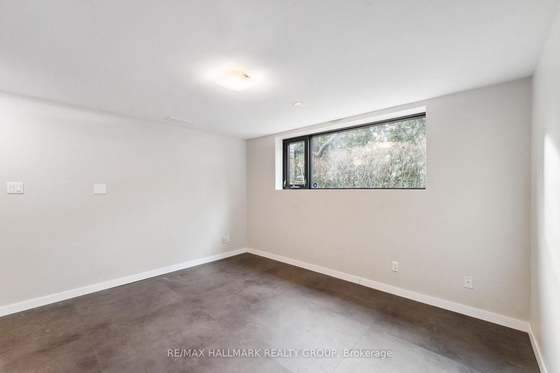 Photo 29 of 54 Douglas Avenue, Ottawa, Lindenlea — HOMEH