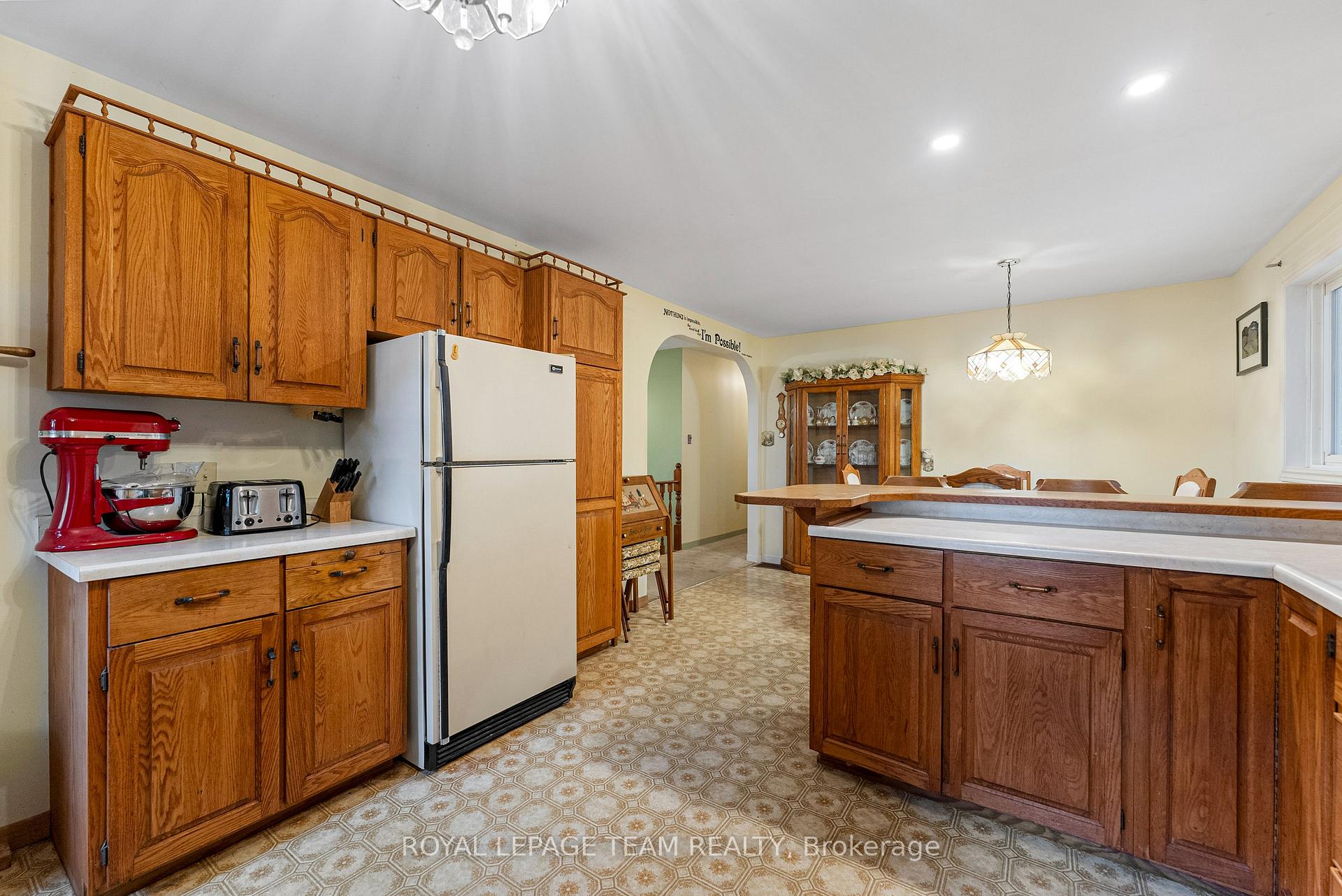 Photo 16 of 725 Marsh Road, North Algona Wilberforce, North Algona/Wilberforce Twp — HOMEH