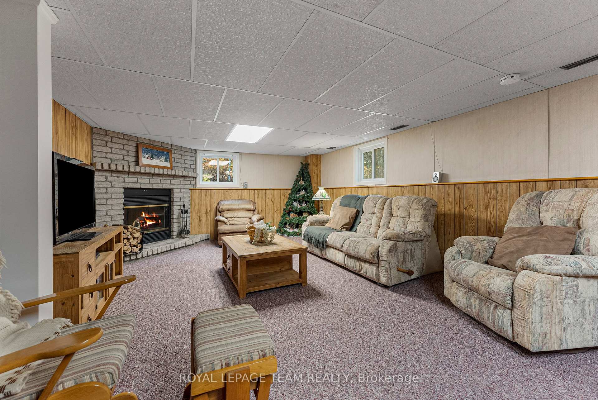 Photo 24 of 725 Marsh Road, North Algona Wilberforce, North Algona/Wilberforce Twp — HOMEH