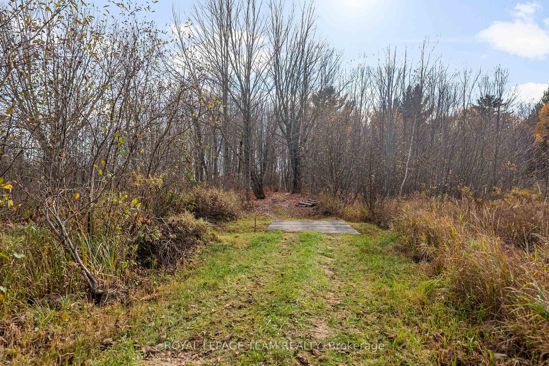 Photo 40 of 725 Marsh Road, North Algona Wilberforce, North Algona/Wilberforce Twp — HOMEH