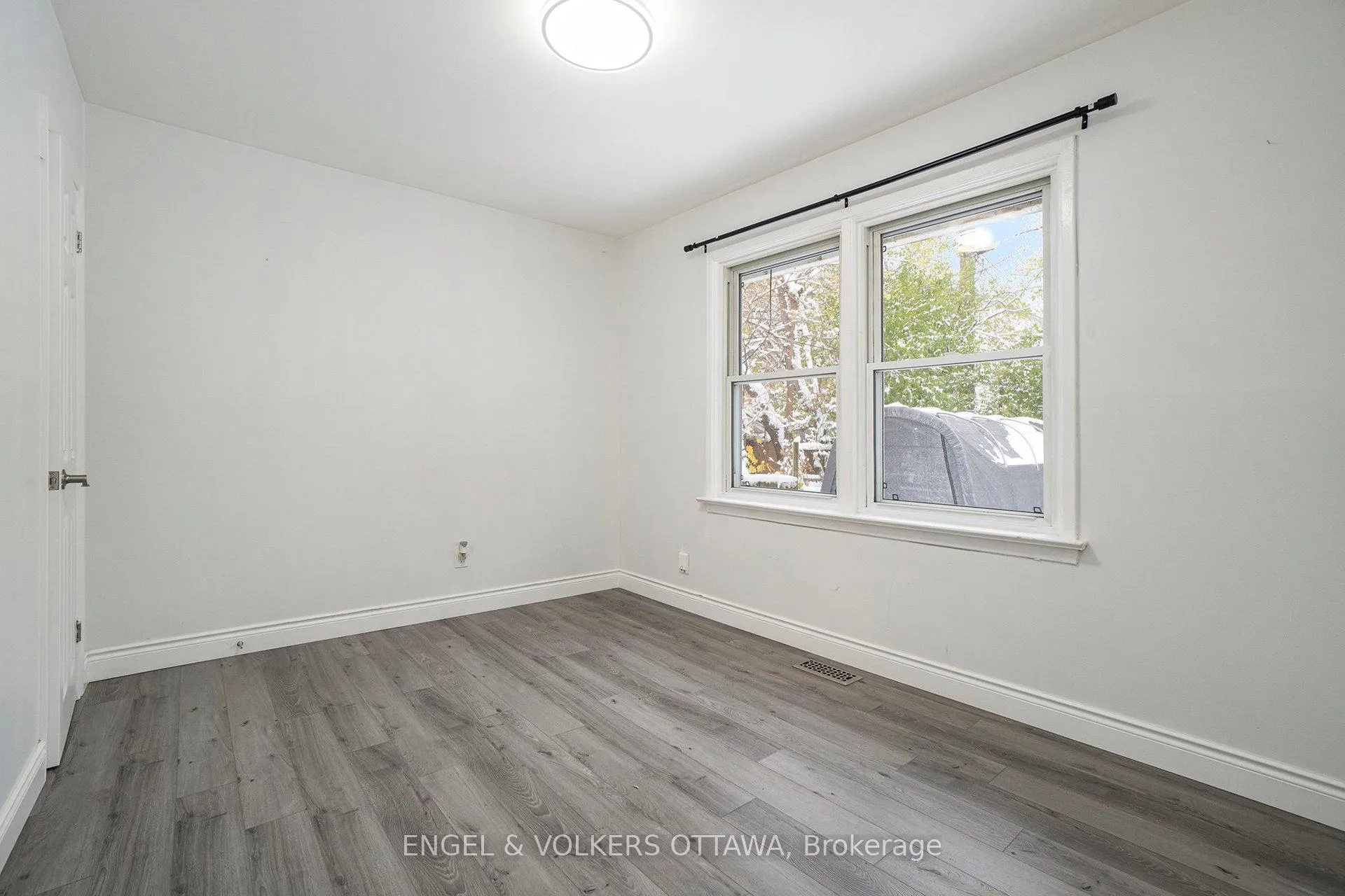 Photo 9 of Unit #A, 465 Newman Avenue, Ottawa, Overbrook/Castle Heights — HOMEH