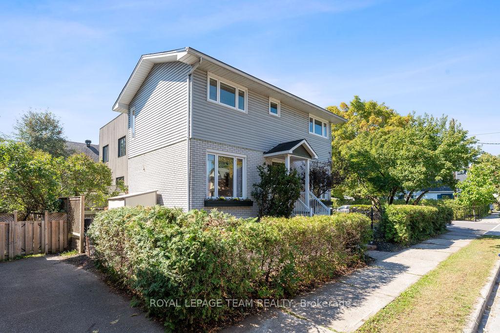 Photo 2 of 89 Crichton Street, Ottawa, New Edinburgh — HOMEH