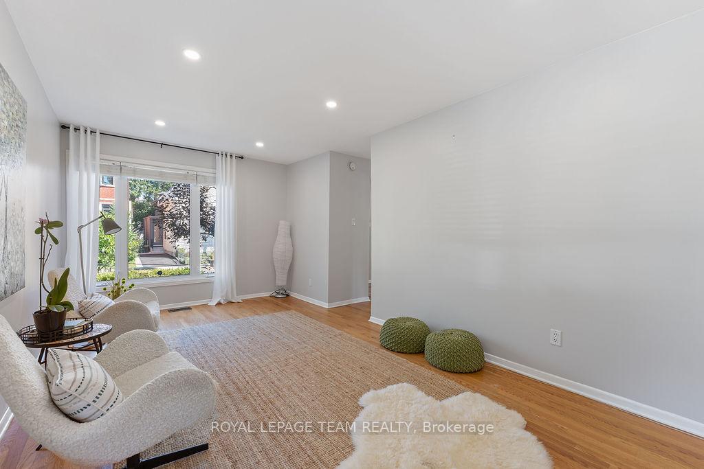 Photo 18 of 89 Crichton Street, Ottawa, New Edinburgh — HOMEH