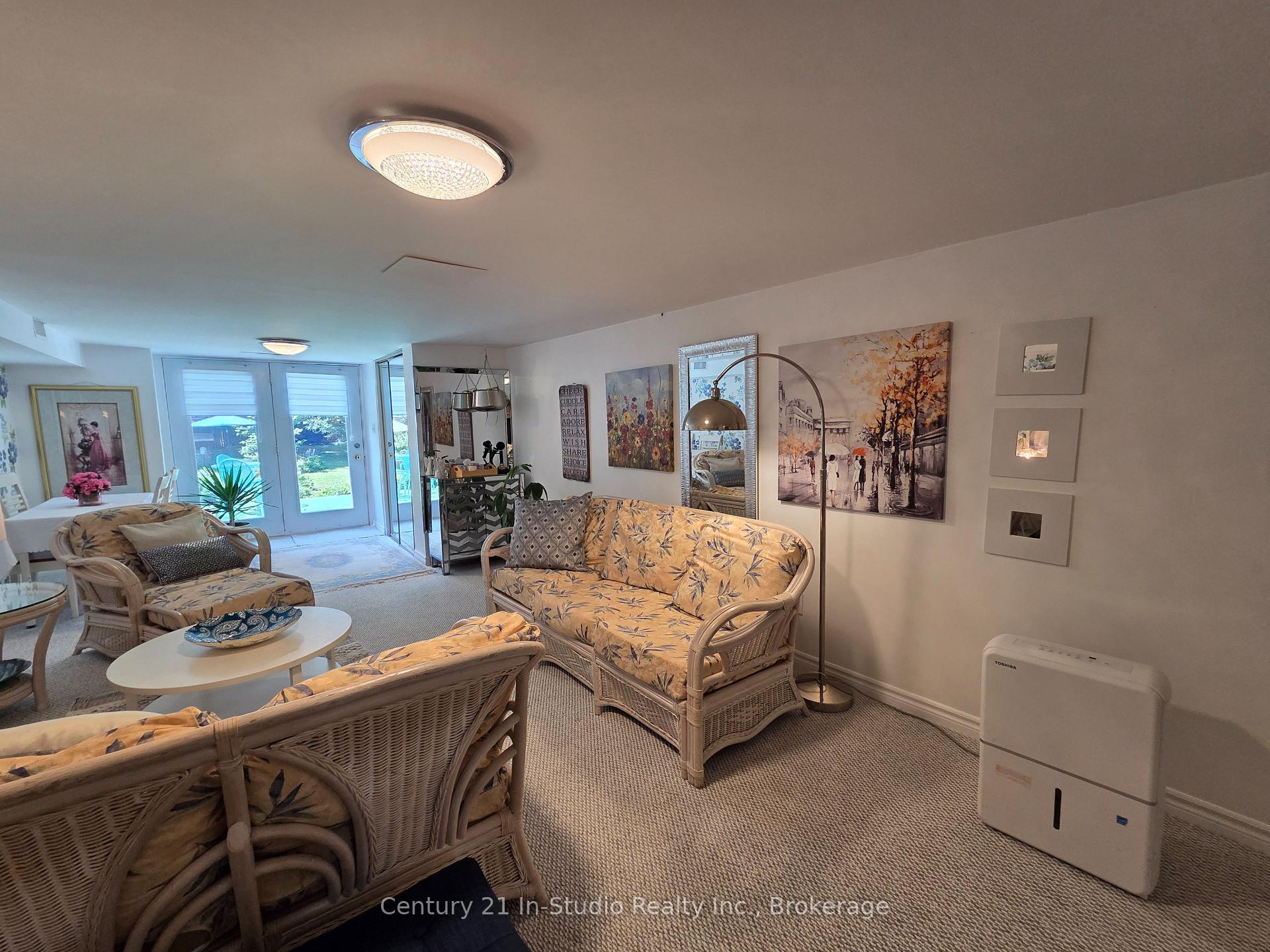 Photo 10 of Unit 2, 198 Leopold Street S, North Huron, Wingham — HOMEH