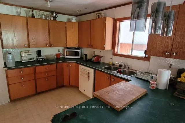 Photo 16 of 669 Rye Road, Parry Sound — HOMEH