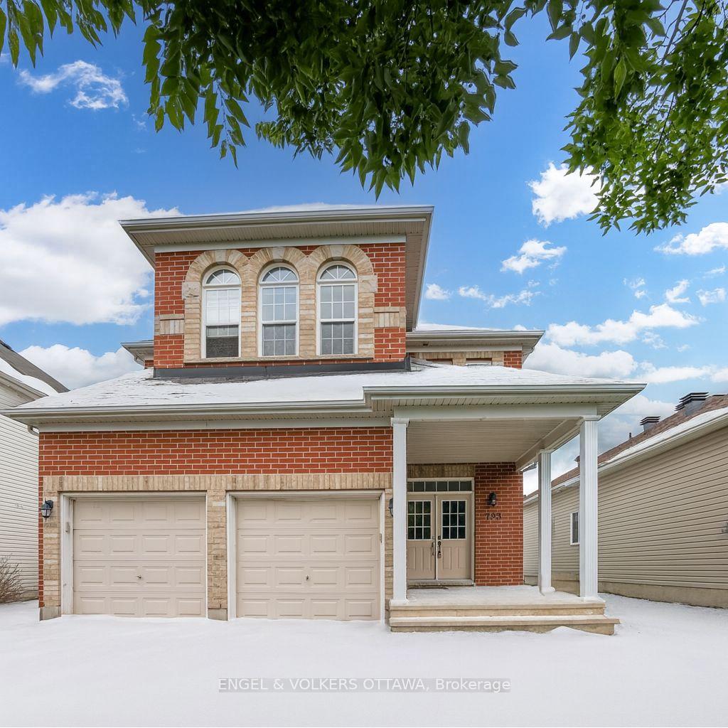 Front of 793 Valin Street