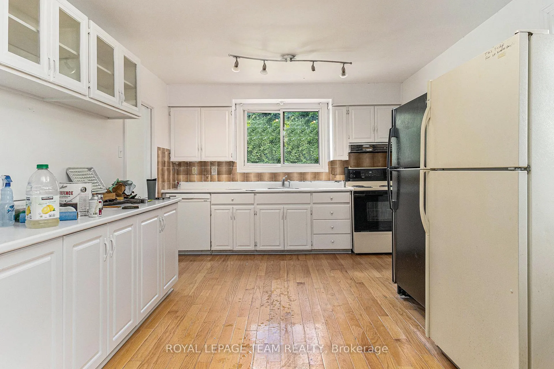 Photo 8 of 1285 Fellows Road, Ottawa, Parkway Park — HOMEH