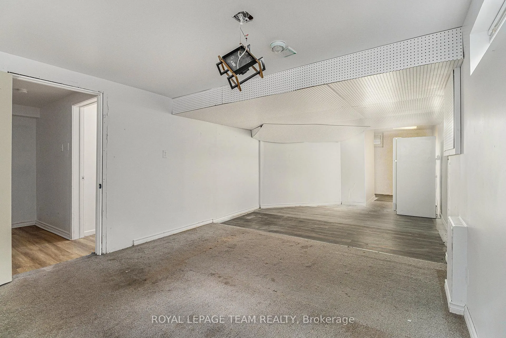 Photo 24 of 1285 Fellows Road, Ottawa, Parkway Park — HOMEH