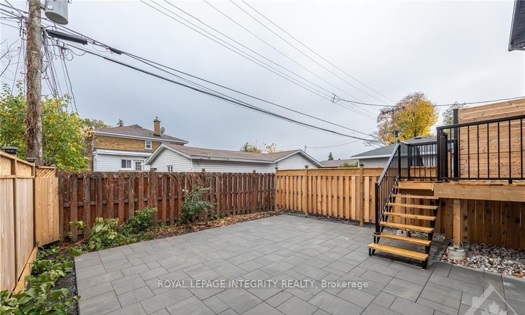 Photo 5 of 366 Fullerton Avenue, Ottawa, Overbrook/Castle Heights — HOMEH