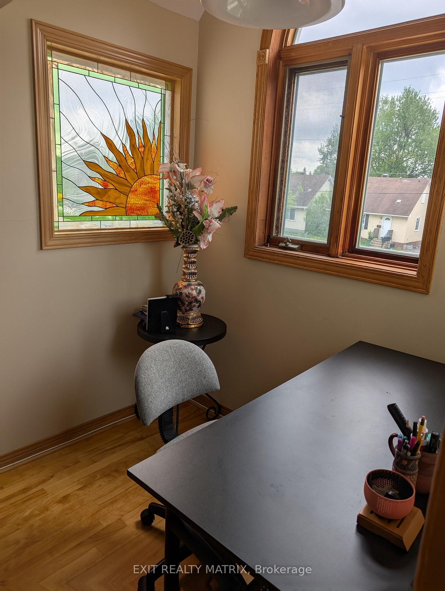 Photo 14 of 393 Donald Street, Ottawa, Overbrook/Castle Heights — HOMEH
