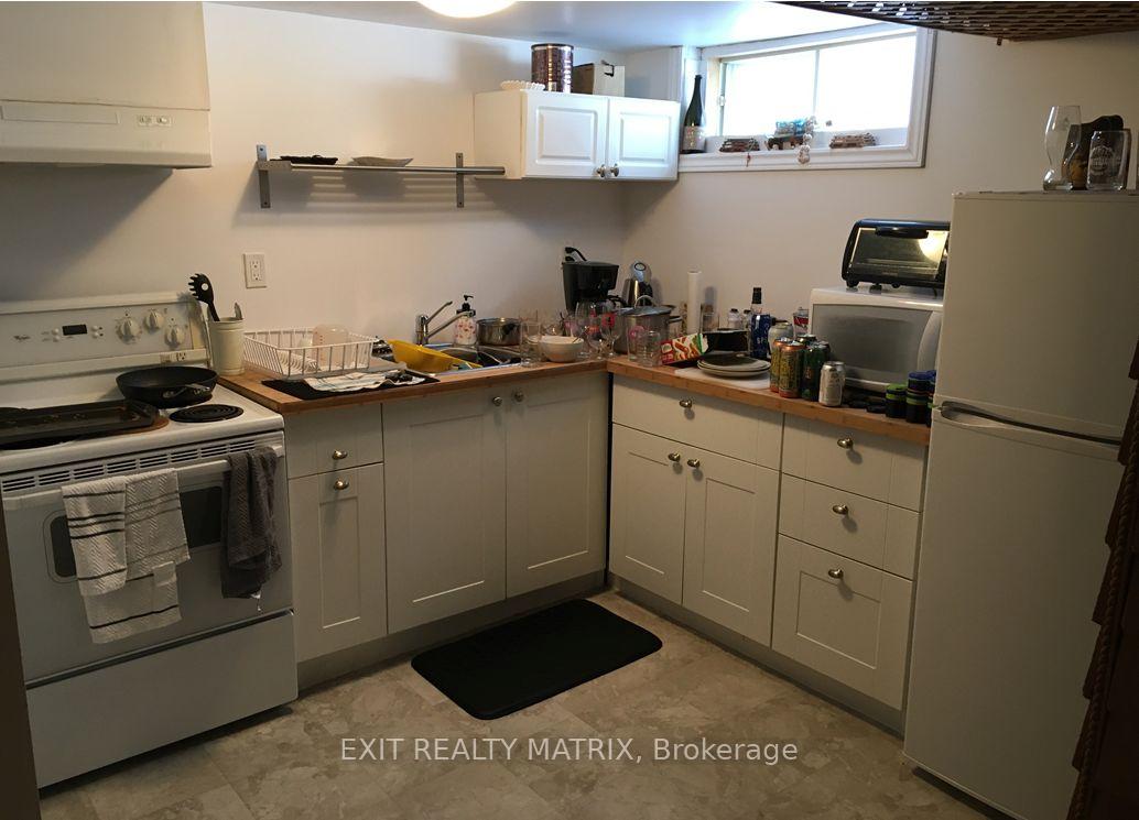 Photo 18 of 393 Donald Street, Ottawa, Overbrook/Castle Heights — HOMEH
