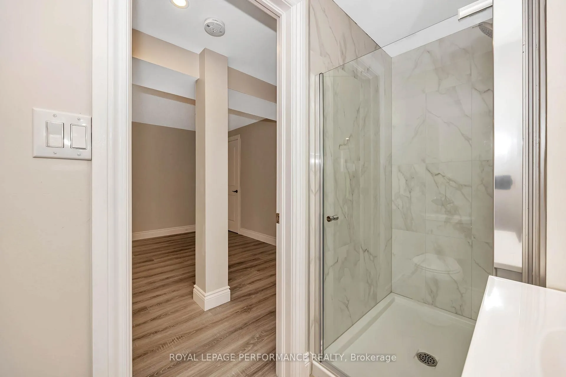 Photo 15 of Unit B, 336 Tulip Crescent, Ottawa, Chatelaine Village — HOMEH