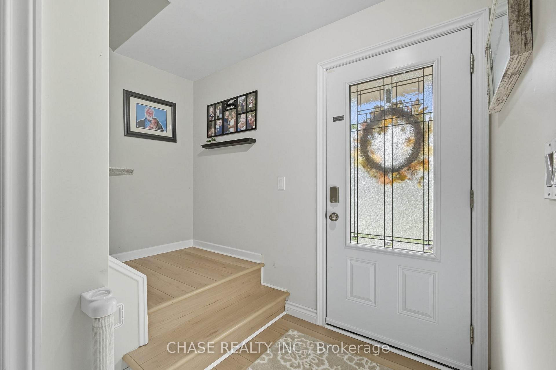 Photo 7 of 119 Oak Street, Norfolk, Simcoe — HOMEH