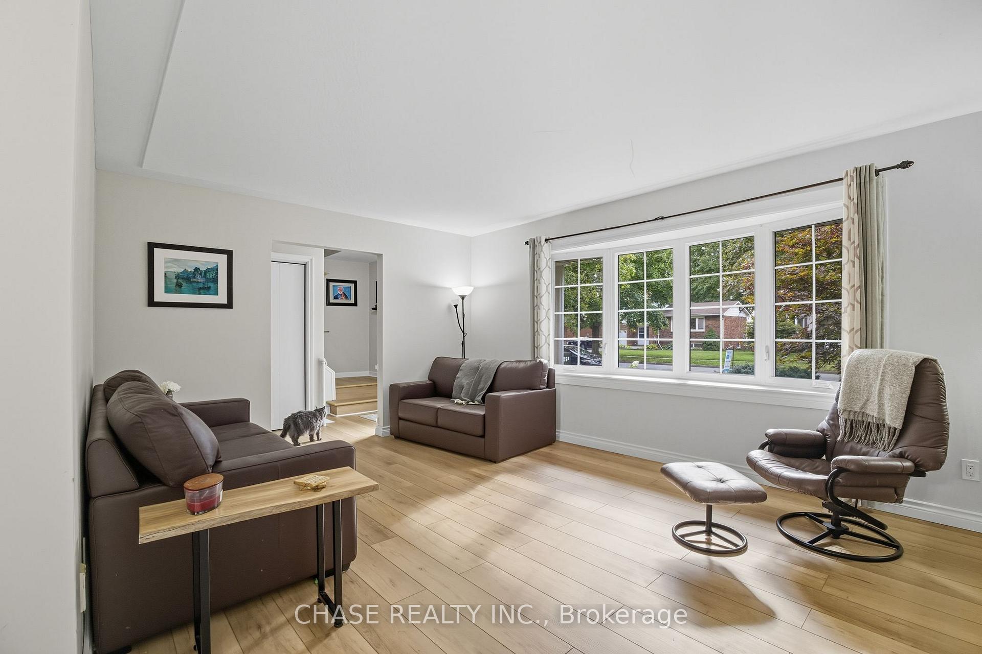 Photo 18 of 119 Oak Street, Norfolk, Simcoe — HOMEH