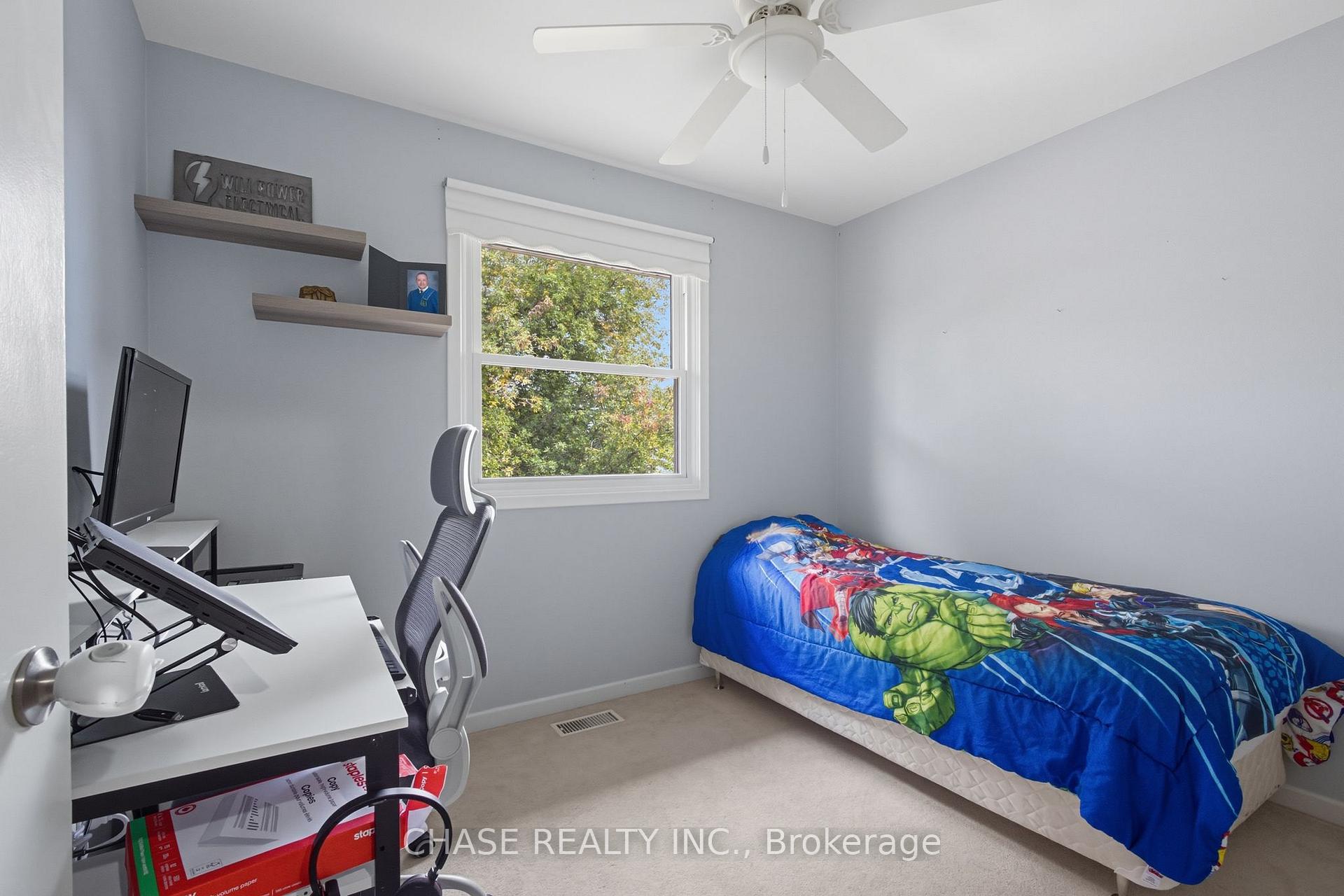 Photo 23 of 119 Oak Street, Norfolk, Simcoe — HOMEH