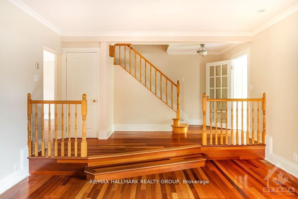 Photo 6 of 48 Springfield Road, Ottawa, Lindenlea — HOMEH