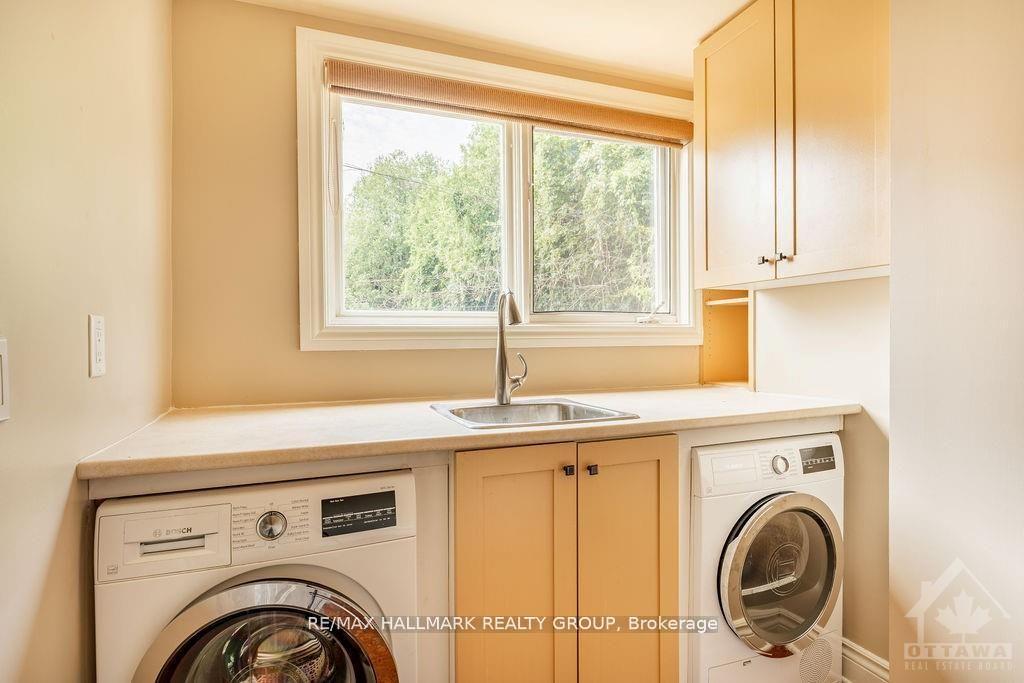 Photo 13 of 48 Springfield Road, Ottawa, Lindenlea — HOMEH