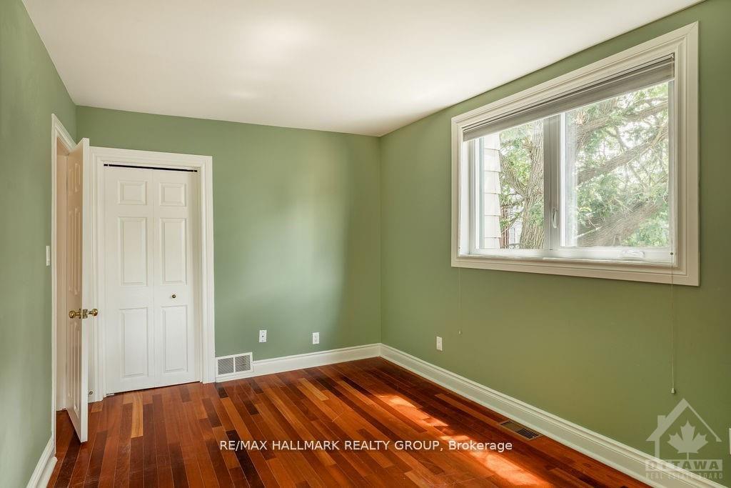 Photo 16 of 48 Springfield Road, Ottawa, Lindenlea — HOMEH