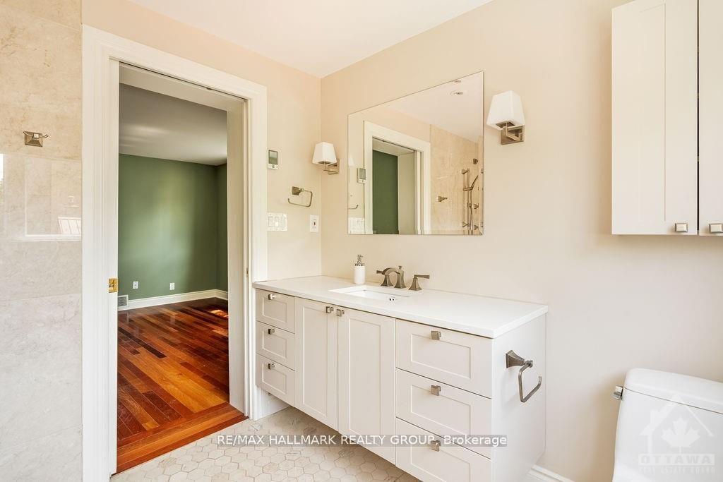 Photo 17 of 48 Springfield Road, Ottawa, Lindenlea — HOMEH