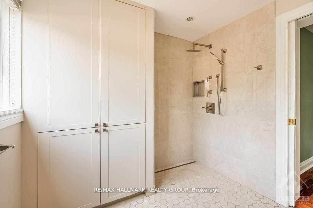 Photo 24 of 48 Springfield Road, Ottawa, Lindenlea — HOMEH