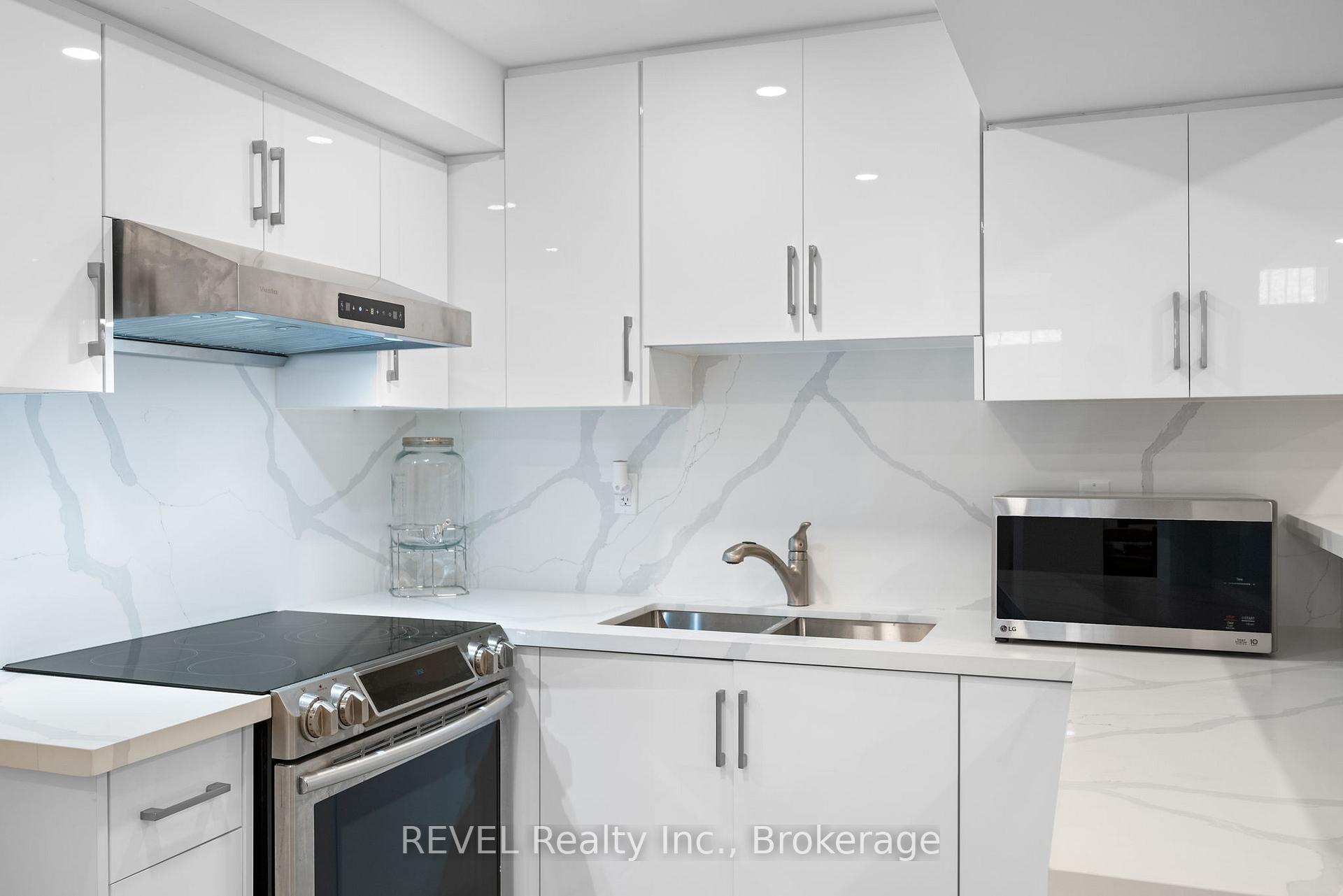 Photo 8 of Unit Lower, 14 Michaela Crescent, Pelham, Fonthill — HOMEH