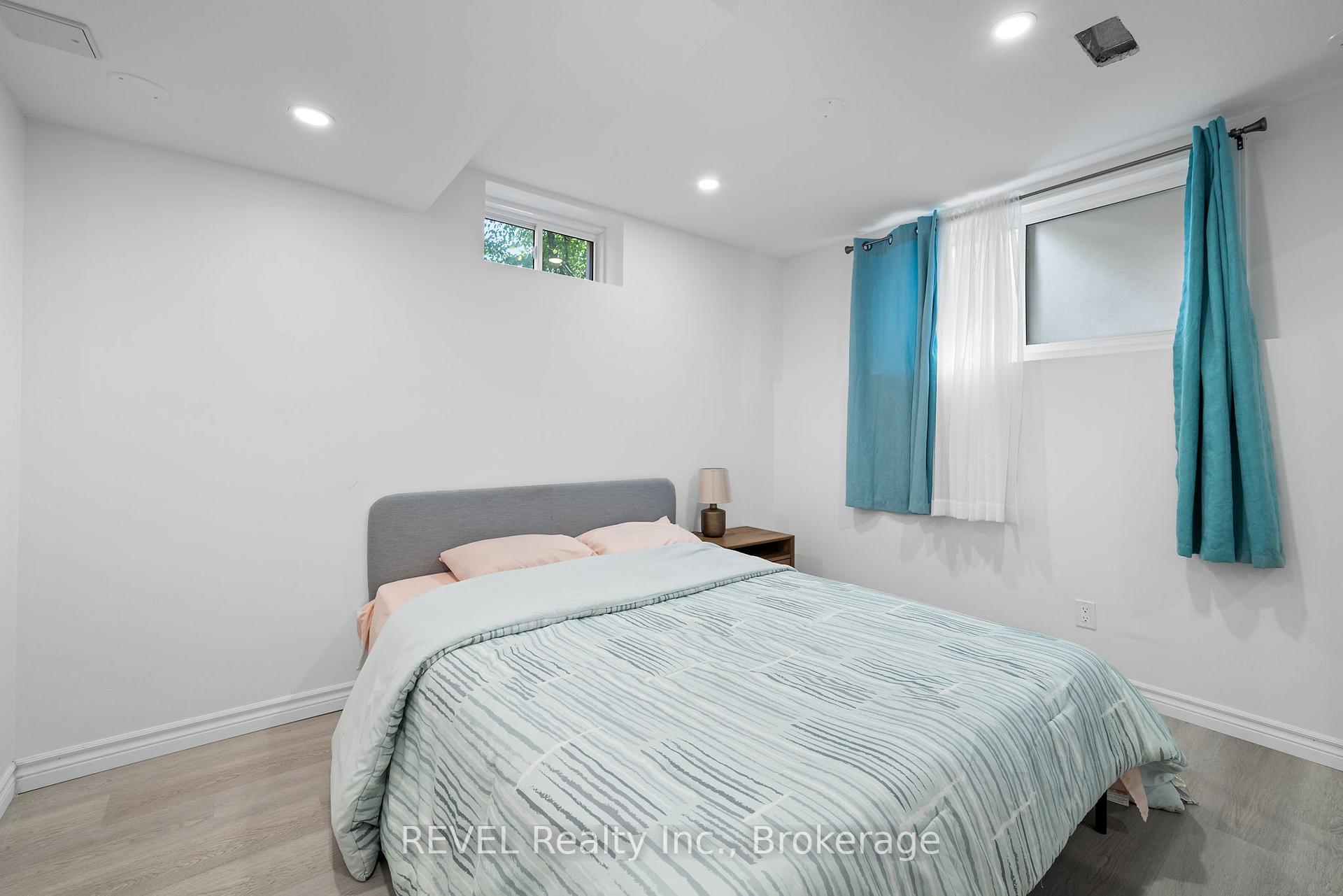 Photo 11 of Unit Lower, 14 Michaela Crescent, Pelham, Fonthill — HOMEH