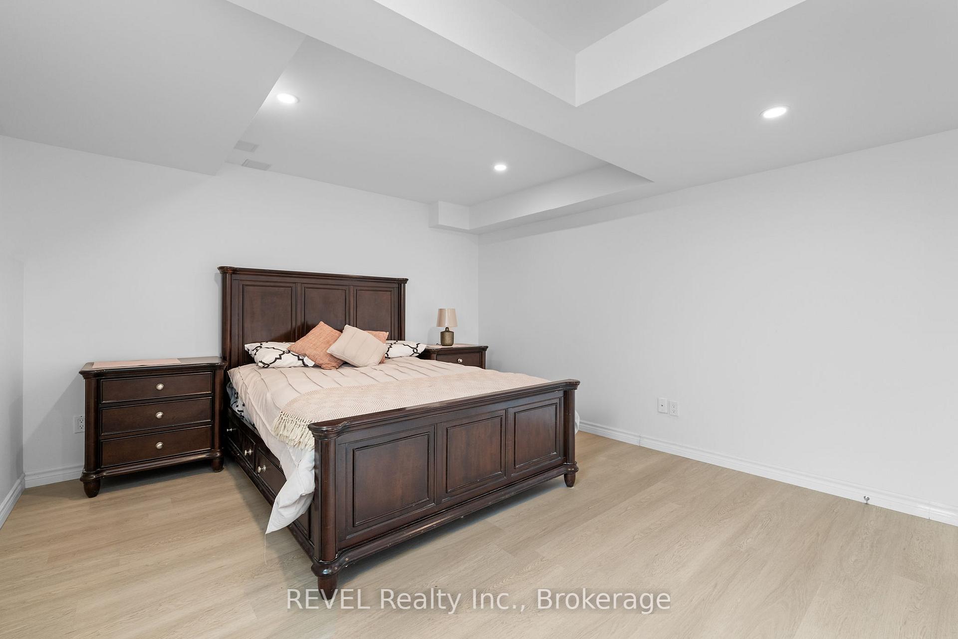 Photo 16 of Unit Lower, 14 Michaela Crescent, Pelham, Fonthill — HOMEH