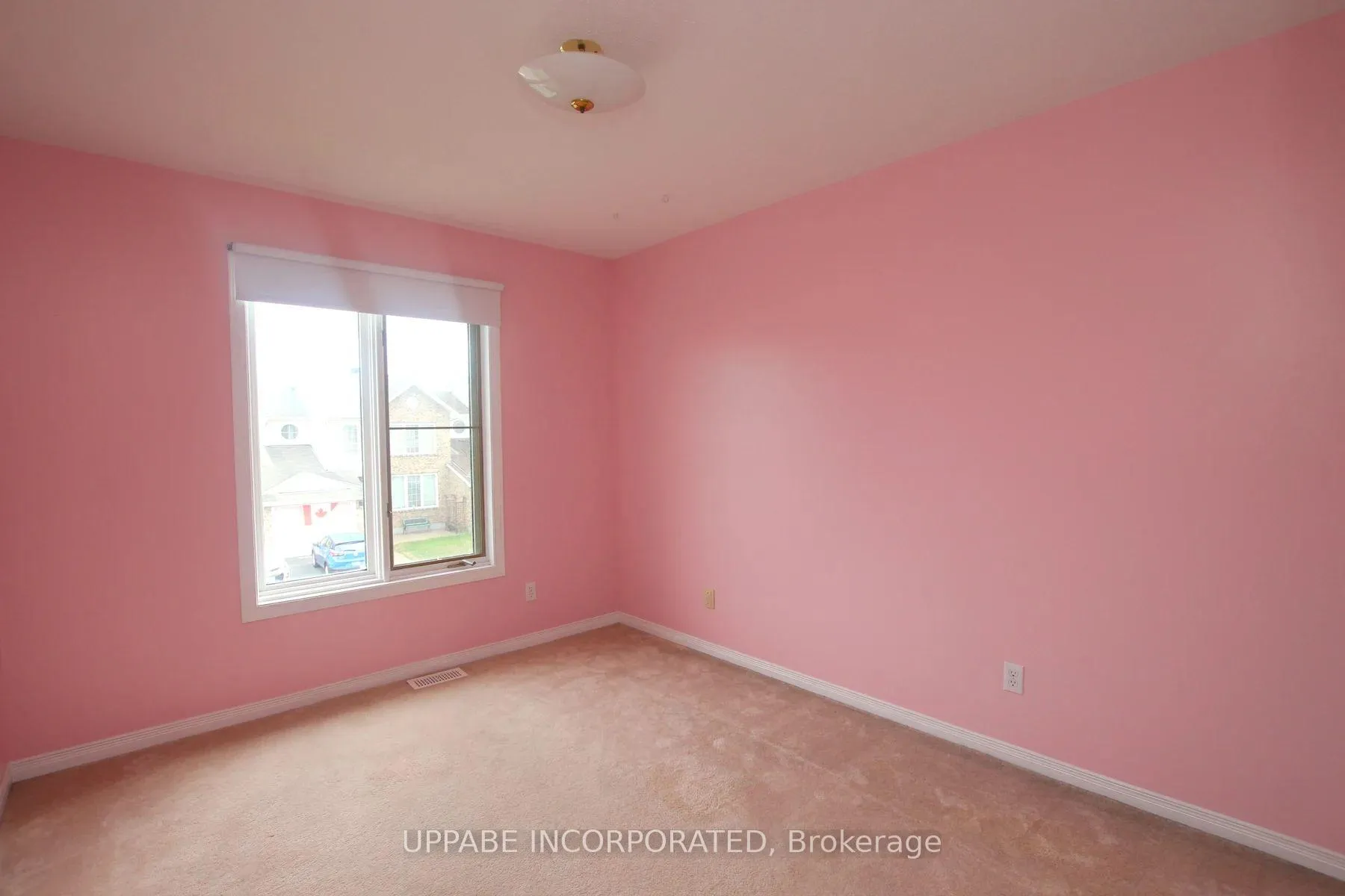 Photo 9 of 6075 Pineglade Crescent, Ottawa, Chapel Hill South - Orleans Village — HOMEH