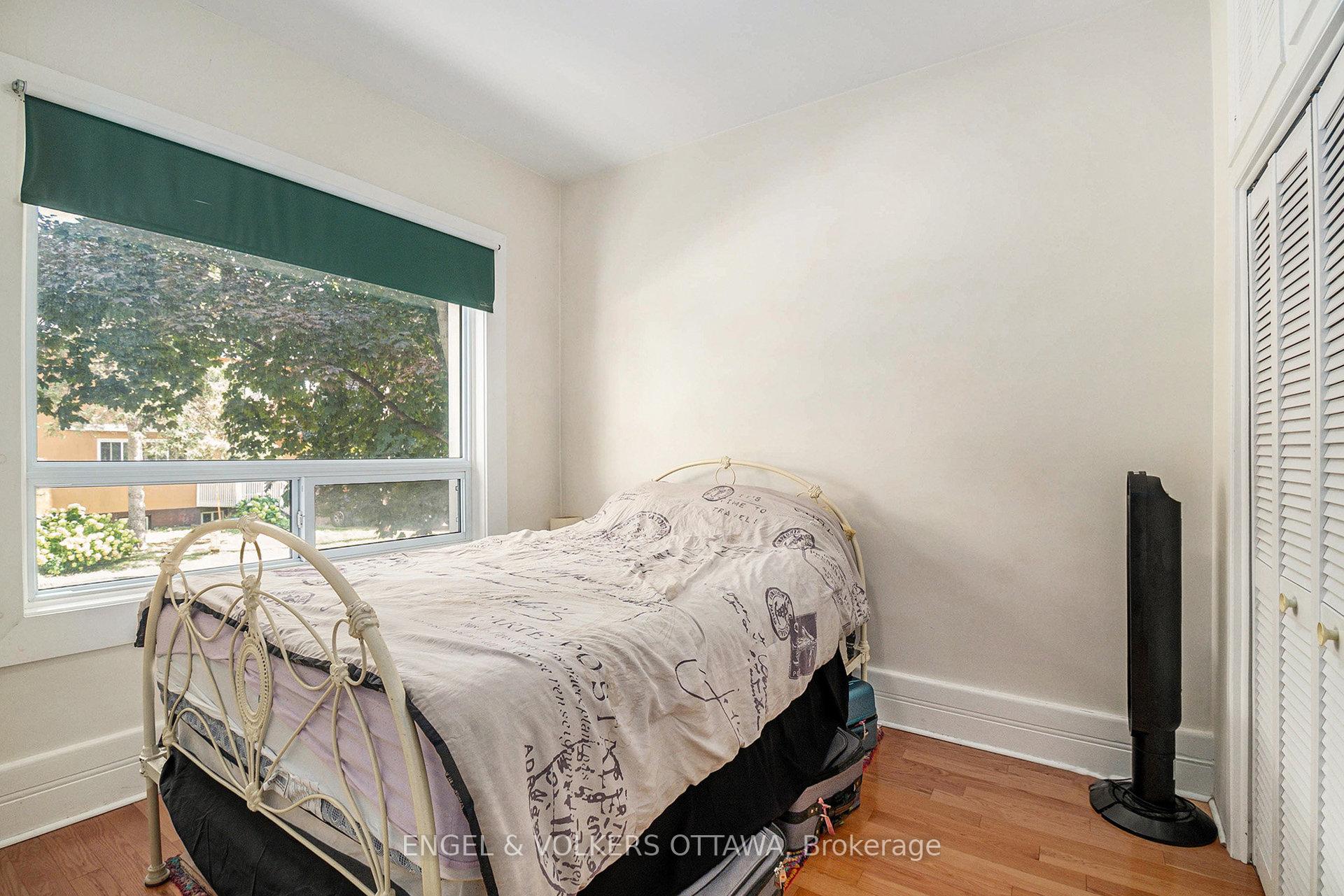 Photo 6 of Unit 1, 172 Ivy Crescent, Ottawa, Lindenlea — HOMEH