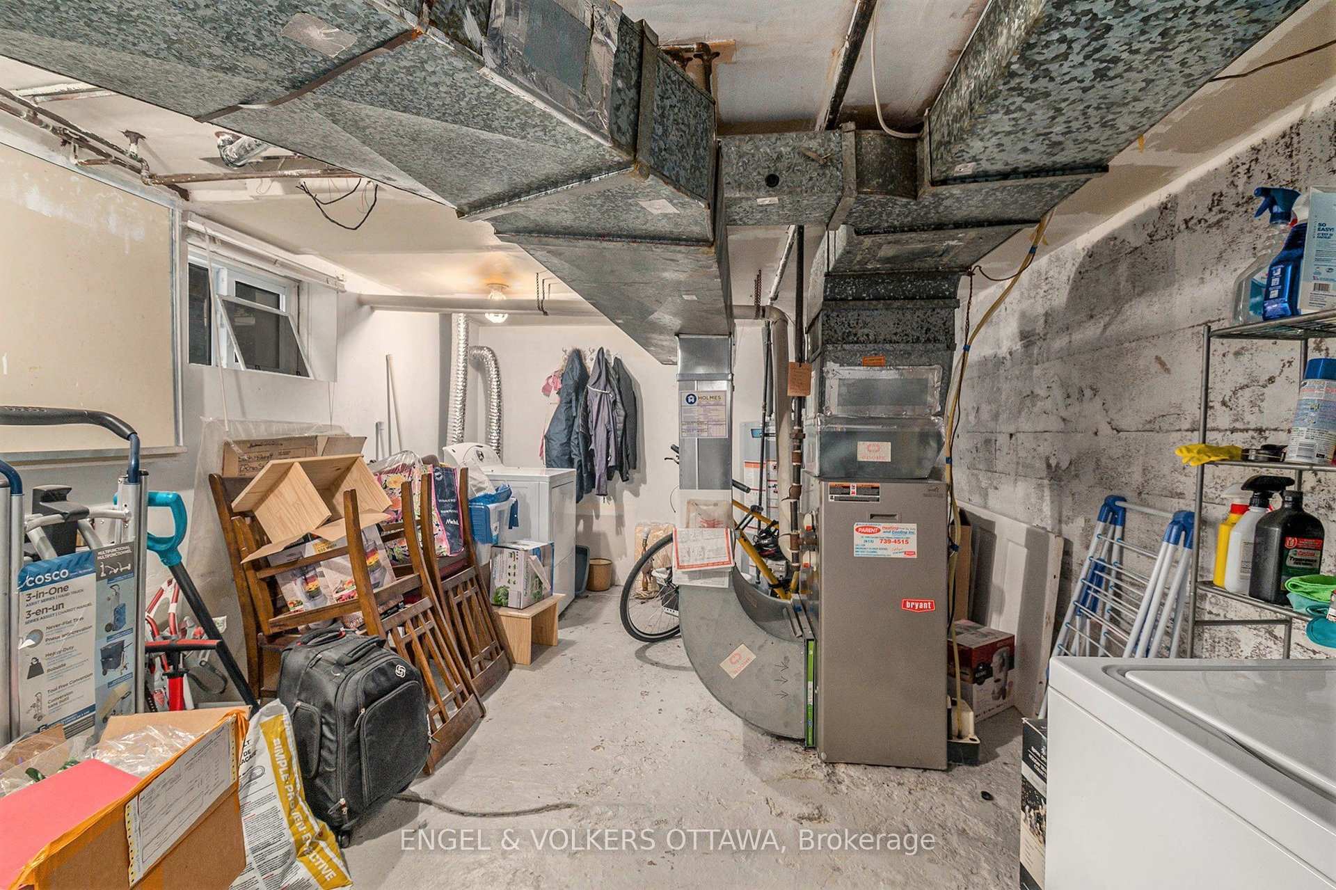 Photo 12 of Unit 1, 172 Ivy Crescent, Ottawa, Lindenlea — HOMEH