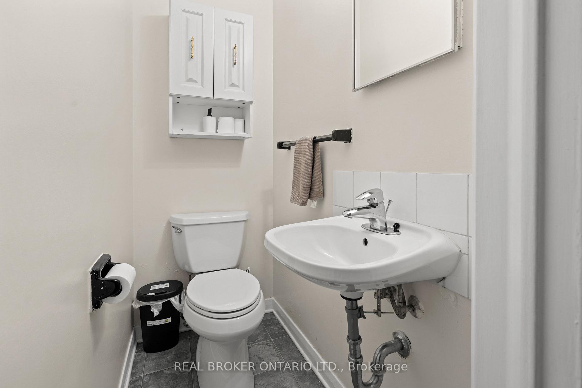 Photo 11 of 1229 Cobden Road, Ottawa, Queensway Terrace South/Ridgeview — HOMEH
