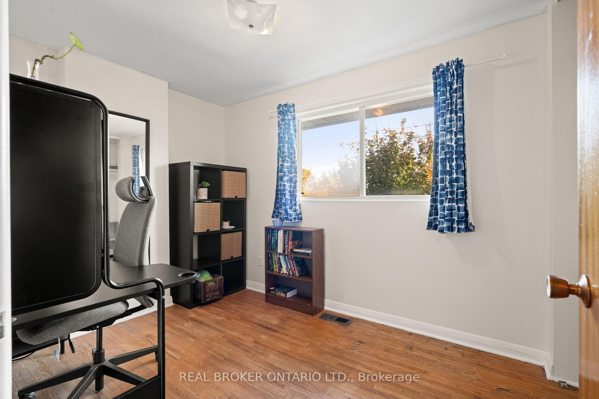 Photo 21 of 1229 Cobden Road, Ottawa, Queensway Terrace South/Ridgeview — HOMEH