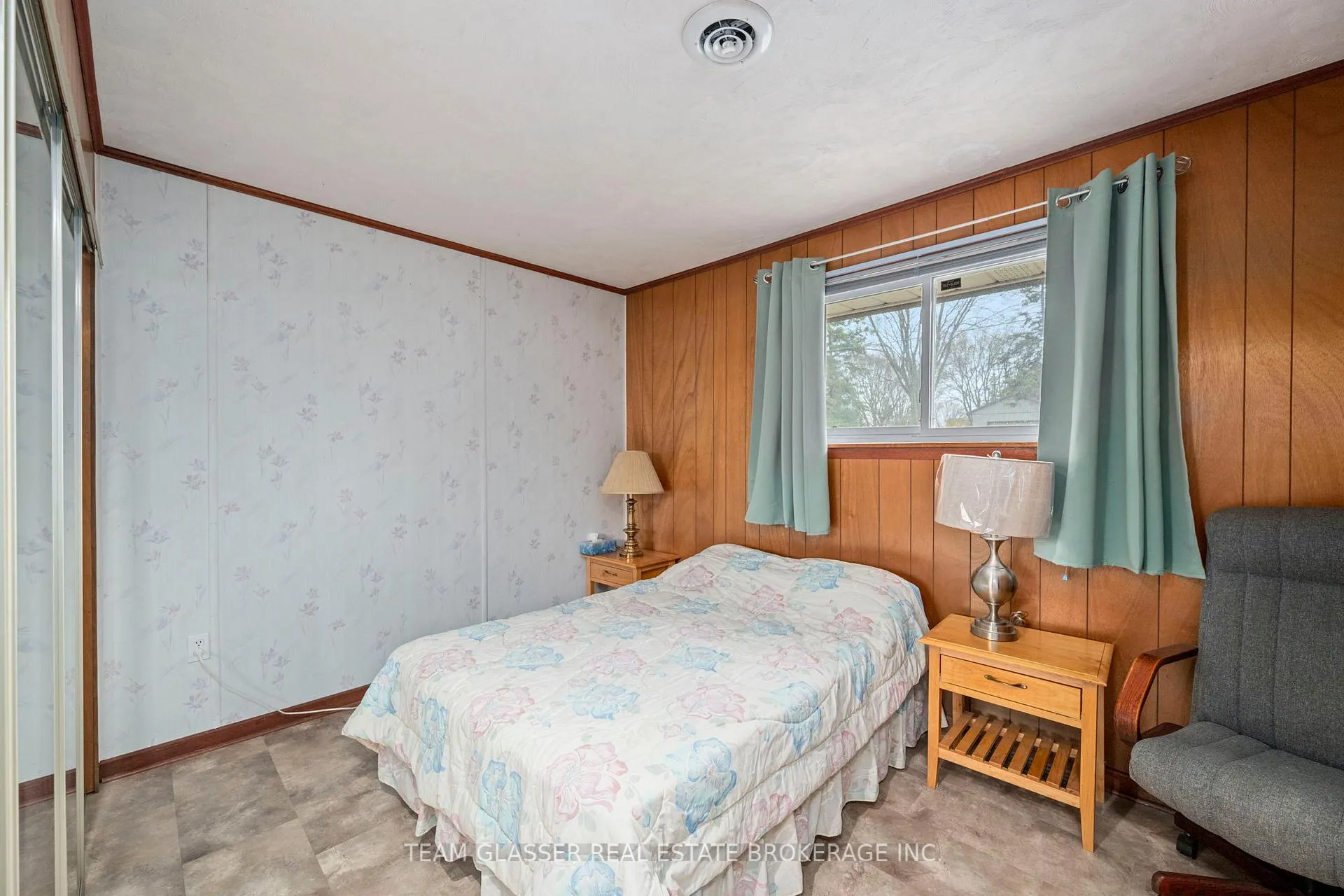 Photo 10 of 128 Centre Street, North Middlesex, Parkhill — HOMEH