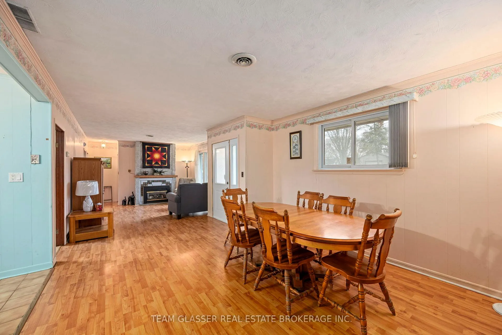 Photo 11 of 128 Centre Street, North Middlesex, Parkhill — HOMEH