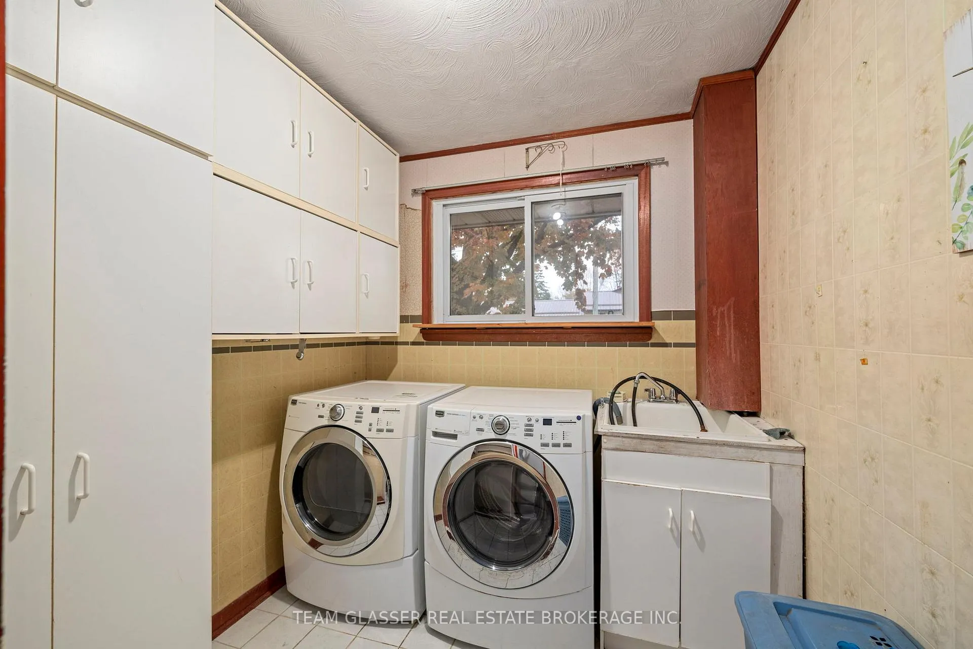 Photo 13 of 128 Centre Street, North Middlesex, Parkhill — HOMEH