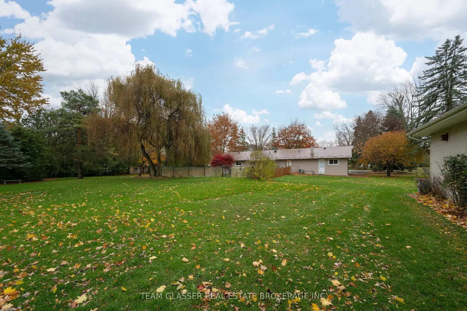 Photo 15 of 128 Centre Street, North Middlesex, Parkhill — HOMEH