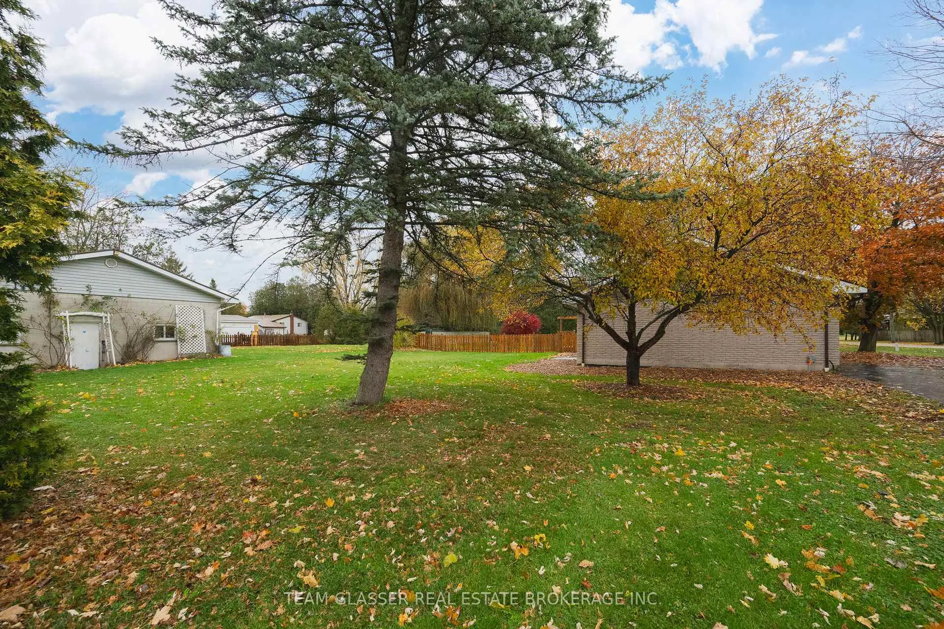 Photo 22 of 128 Centre Street, North Middlesex, Parkhill — HOMEH