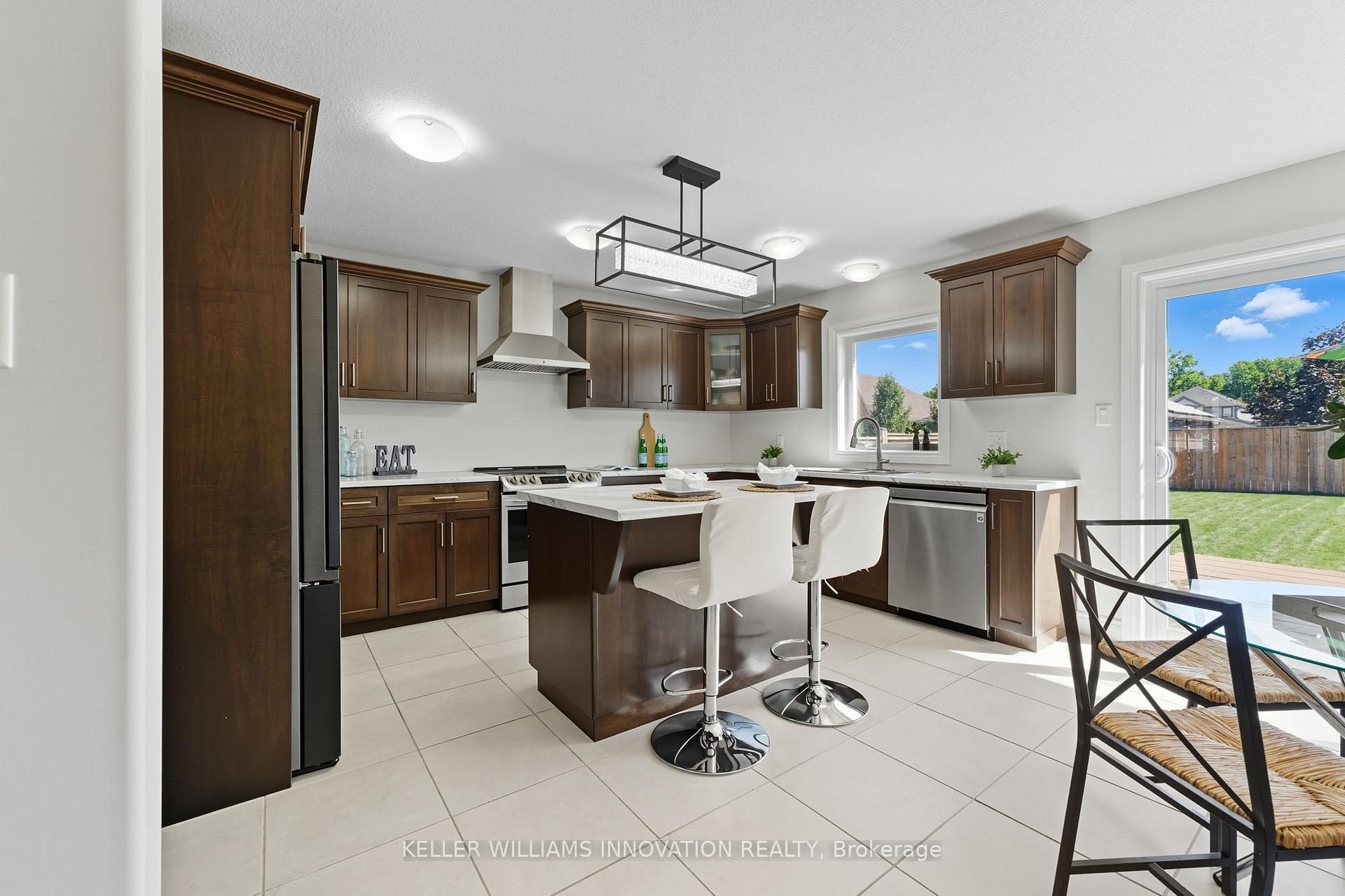 Photo 11 of 97 Forbes Crescent, North Perth, Listowel — HOMEH
